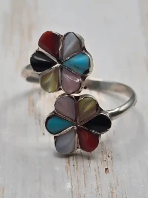 All Tribes Jewelry | Zuni Multi Stone Flower Ring